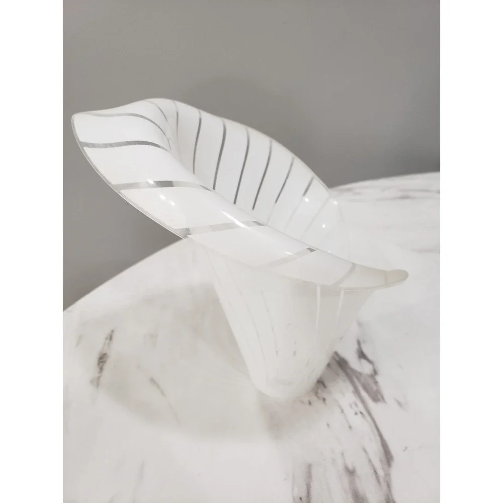 REPLACEMENT SHADE - Vintage Calla Lily‎ Six Shade Table Lamp White #3